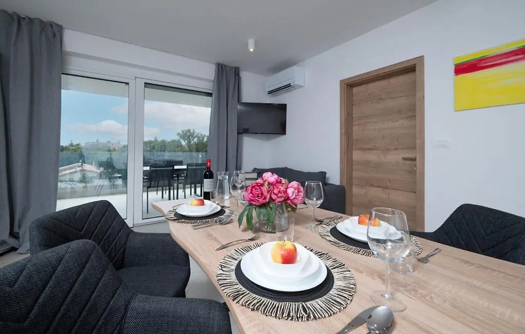 Apartments Villa Leonard - Modern Stay With Private Rooftop Jacuzzi & Sea Views, Barbariga, Vodnjan, Istria, Croatia Croatia